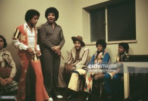  Backstage With The Jackson 5