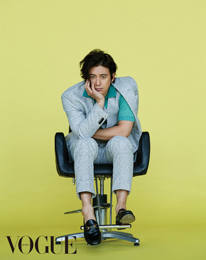  GO SOO FOR MAY ISSUE OF VOGUE
