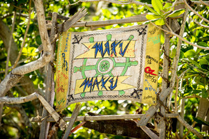  Maku Maku (Merged) Tribe Flag (Game Changers)