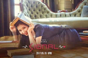  Sana's teaser image for 'Signal'