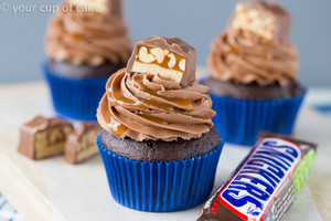  Snickers cupcake