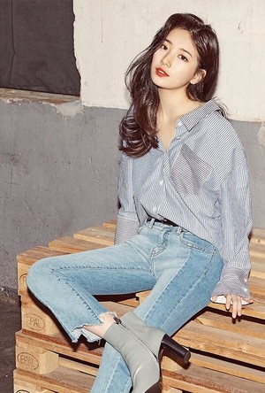  Suzy for GUESS 2017 S/S Collection