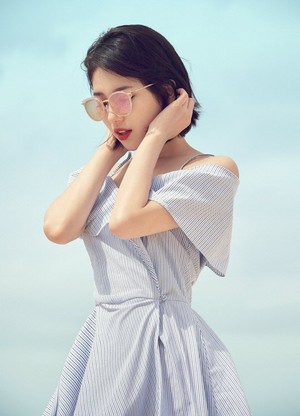 Suzy for Sunglasses 'CARIN' 2017 S/S Collection