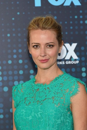 Amy Acker at the Fox Upfronts 2017