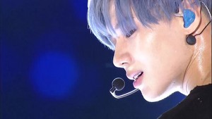  Blue Hair SHINee Taemin in Dream show, concerto 2017