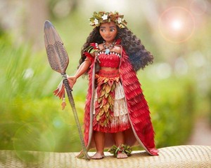  Chief Moana Exclusive Doll