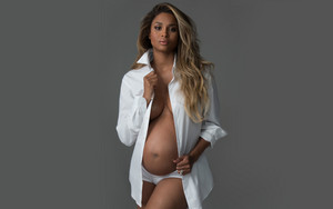  Ciara pregnant with secondo child