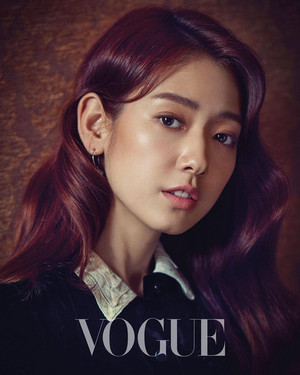 Park Shin Hye for Vogue Taiwan (2017)