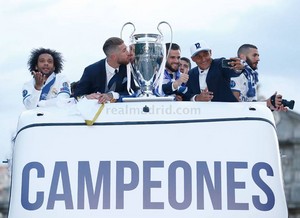 Real Madrid's 12th UEFA Champions League Celebration picture