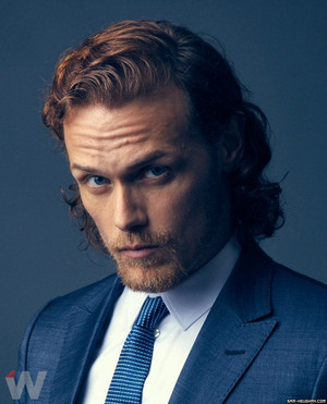 Sam Heughan at The 包, 换行 Photoshoot