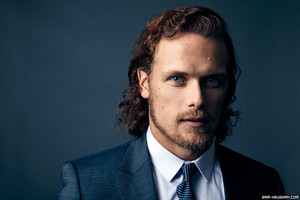  Sam Heughan at The लपेटें Photoshoot