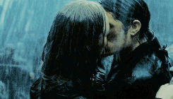  Will and Elizabeth kiss