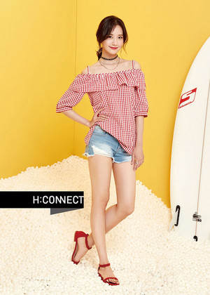 YOONA FOR H:CONNECT