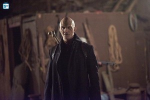  4x01 - The Worm Turns - Quinlan