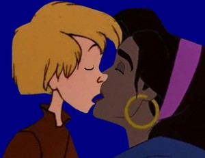  Esmeralda And Wart Ready To चुंबन