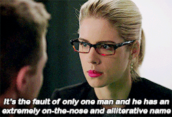 Felicity getting a smile out of Oliver when he’s feeling down.