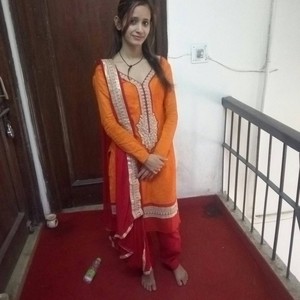  Full Satisfy Call Girls Service in Anand Vihar {sonu:-9990217528} , Escorts Girls in Anand