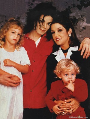  Michael And Family Back In 1994
