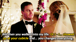 Olicity + unscripted moments