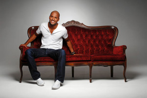  Ricky Whittle at James 林肯 Photoshoot (2011)