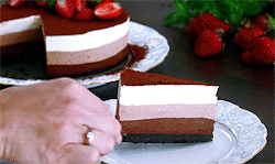  Triple Chocolate mousse, dengan mus Cake