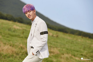 [NAVER STARCAST] B.A.P’s comeback! Behind the scenes to “HONEYMOON” M/V