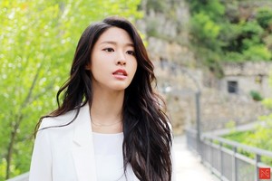  [STARCAST] Monthly Seolhyun (France version)