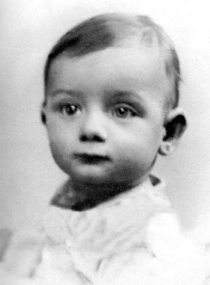  Barry Manilow As A Baby
