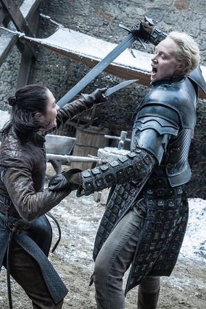  Brienne and Arya 7x04 - The SPoils of War