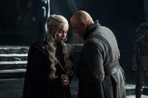  Daenerys Targaryen and Varys 7x03 - The Queen's Justice