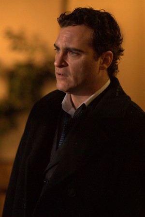  Joaquin Phoenix as Leonard Kraditor in Two innamorati