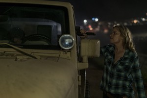  Kim Dickens as Madison Clark in Fear the Walking Dead: "Children of Wrath"