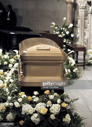  Luther Vandross' Funeral Back In 2005