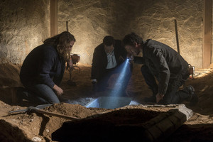  Midnight, Texas "Riders on the Storm" (1x09) promotional picture