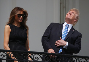  President Trump nakakita The Eclipse From The White House - August 21, 2017