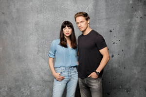  Sam Heughan and Outlander Cast at San Diego Comic COn 2017