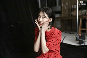  Suzy's Pictorial Photoshoot Behind for DAZED Magazine