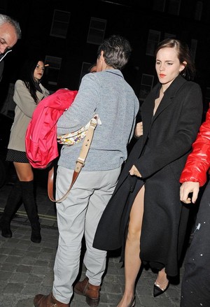  Emma Watson arriving at the Chiltern Firehouse, लंडन