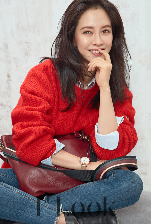 1st LOOK Cover Story..Jihyo x FOSSIL