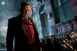  4x02 - Fear the Reaper - Alfred