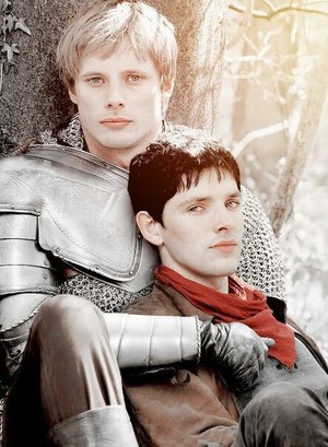  Arthur & Merlin Are In प्यार