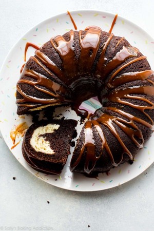  Шоколад Bundt Cake