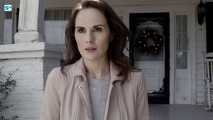  Good Behavior "Because I'm Mrs. Claus " (2x03) promotional picture
