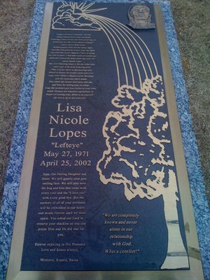  Gravesite Of Lisa "Left Eye" Lopes
