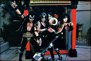  Kiss ~Hollywood, California...February 24, 1976 (Graumans)