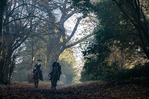  Outlander “Of Остаться в живых Things” (3x04) promotional picture