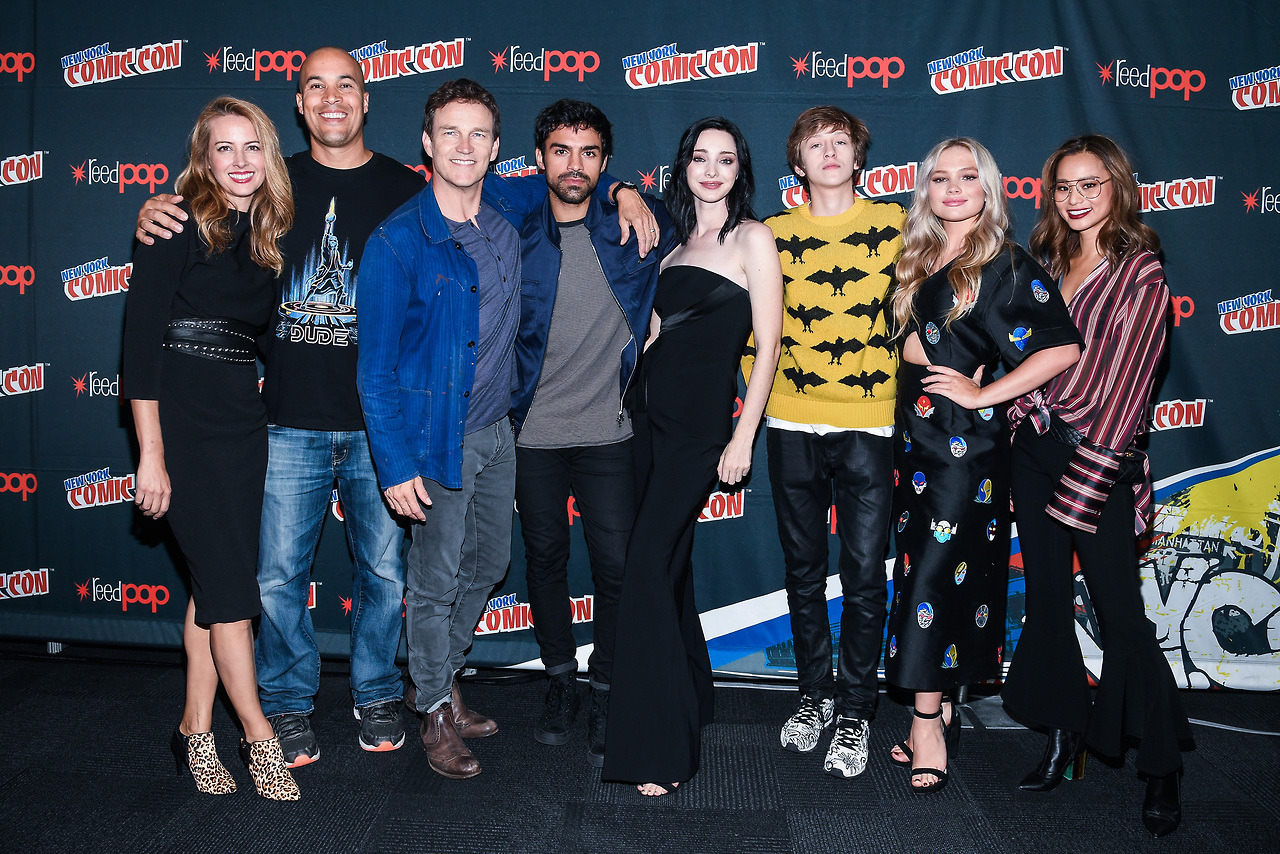 The Gifted Cast - Amy Acker Photo (40761875) - Fanpop