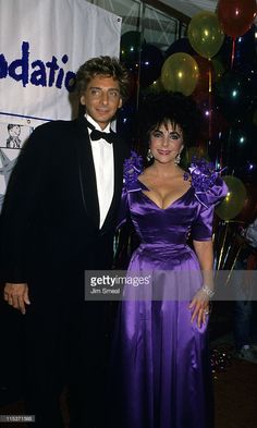  Elizabeth And Barry Manilow