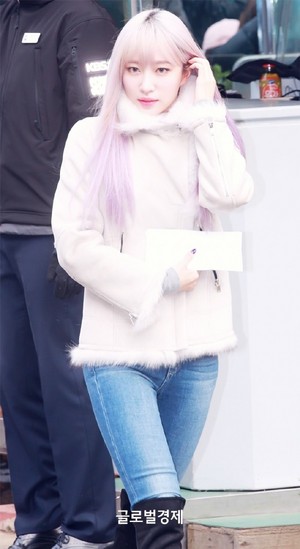  171110 EXID Hani On The Way to musique Bank