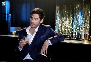  3x06 - Vegas With Some редис, редька - Lucifer